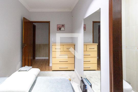 Casa para alugar com 2 quartos, 270m² em Vila Galvão, Guarulhos