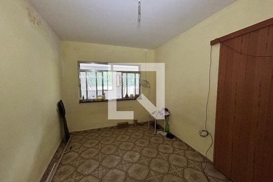 Quarto 1 de casa à venda com 4 quartos, 100m² em Piedade, Rio de Janeiro