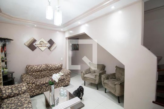 SALA de casa à venda com 4 quartos, 267m² em Parque Peruche, São Paulo