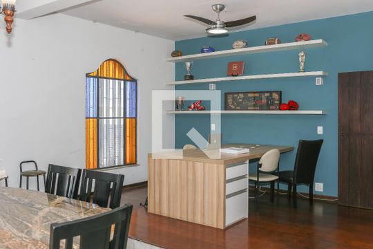 Sala de casa à venda com 5 quartos, 470m² em Lapa, São Paulo