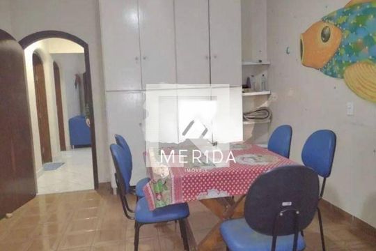 Casa à venda com 4 quartos, 440m² em Vila Bastos, Santo André
