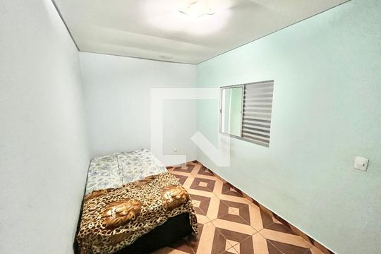 Quarto 1 de casa para alugar com 3 quartos, 240m² em Sítio do Morro, São Paulo