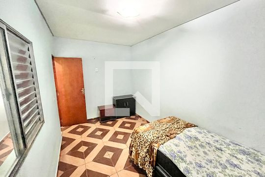 Quarto 1 de casa para alugar com 3 quartos, 240m² em Sítio do Morro, São Paulo