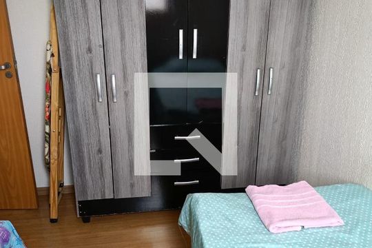Quarto de apartamento à venda com 2 quartos, 70m² em Chácara Cotia, Contagem