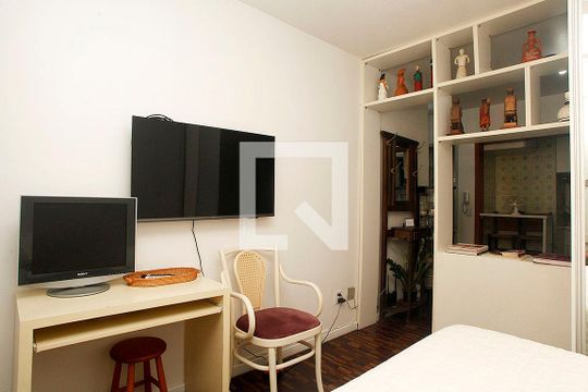 Quarto de apartamento para alugar com 1 quarto, 38m² em Centro Histórico, Porto Alegre