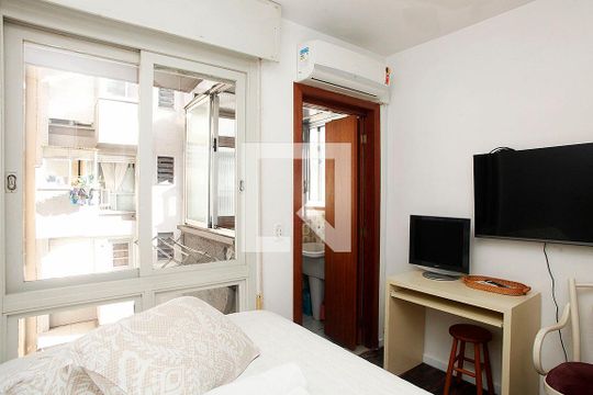 Quarto de apartamento para alugar com 1 quarto, 38m² em Centro Histórico, Porto Alegre