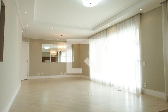 Sala de apartamento à venda com 3 quartos, 130m² em Chácara Santo Antônio (Zona Sul), São Paulo