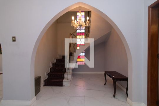 Casa para alugar com 3 quartos, 400m² em Menino Deus, Porto Alegre