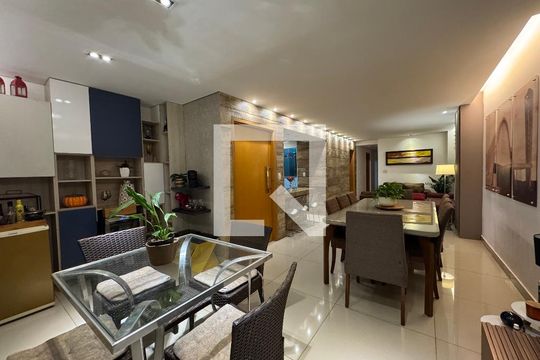 Apartamento à venda com 4 quartos, 121m² em Castelo, Belo Horizonte