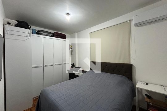 Quarto 1 de apartamento para alugar com 2 quartos, 70m² em Cascadura, Rio de Janeiro