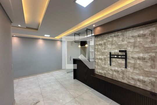Sala de apartamento à venda com 3 quartos, 76m² em Bethaville I, Barueri