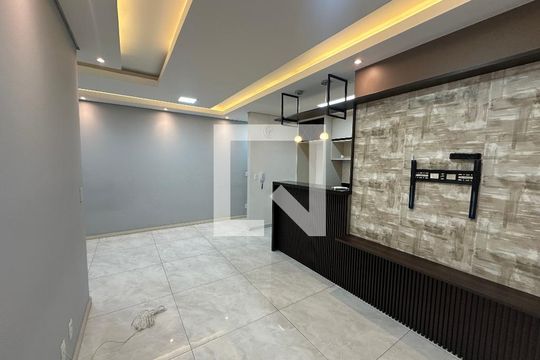 Sala de apartamento à venda com 3 quartos, 76m² em Bethaville I, Barueri