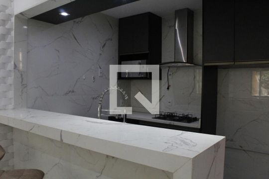 Cozinha de casa de condomínio à venda com 3 quartos, 140m² em Praça da Bandeira, Rio de Janeiro