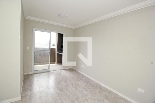 Sala de apartamento à venda com 2 quartos, 60m² em Vila Curuçá, Santo André