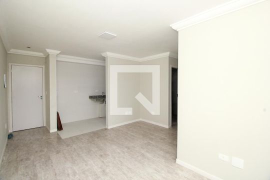 Sala de apartamento à venda com 2 quartos, 60m² em Vila Curuçá, Santo André