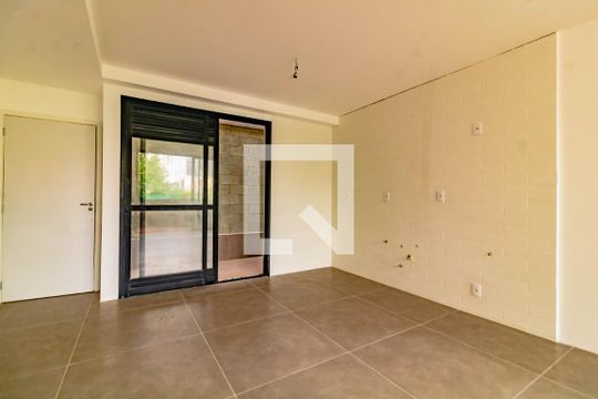 Casa de Condomínio à venda com 2 quartos, 135m² em Vila Alexandria, São Paulo