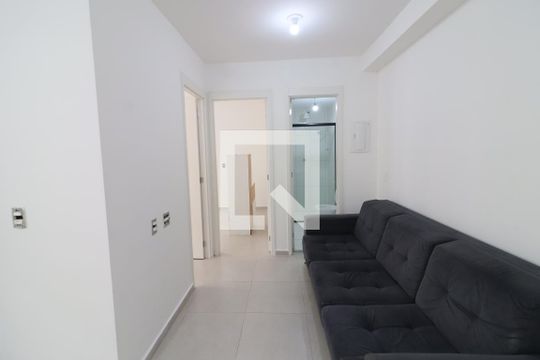 Sala/Cozinha de apartamento à venda com 2 quartos, 38m² em Metalúrgicos, Osasco