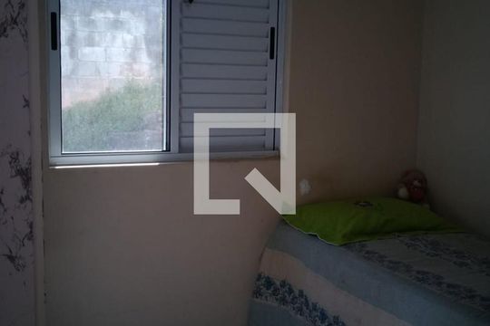 Quarto de apartamento à venda com 2 quartos, 50m² em Jardim Miriam, São Paulo