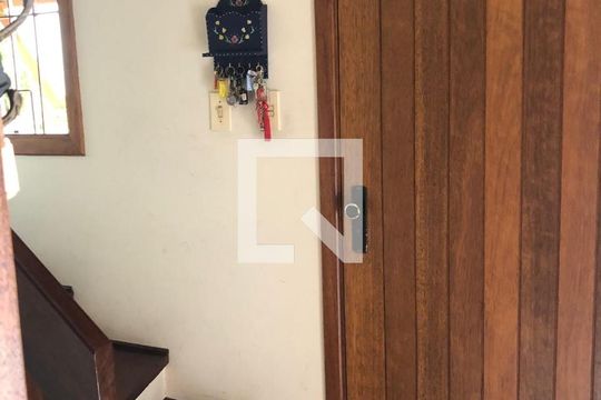 Casa de Condomínio à venda com 3 quartos, 188m² em Espírito Santo, Porto Alegre