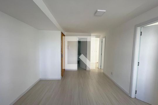 Apartamento para alugar com 2 quartos, 70m² em Santos Dumont, São Leopoldo