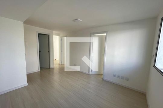 Apartamento para alugar com 2 quartos, 70m² em Santos Dumont, São Leopoldo