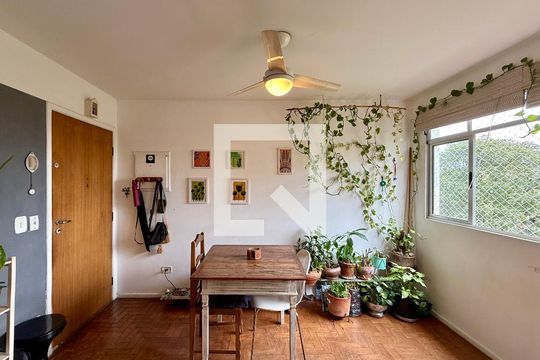 Sala de apartamento à venda com 2 quartos, 62m² em Granja Julieta, São Paulo