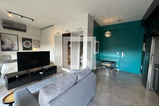 Sala de apartamento à venda com 1 quarto, 49m² em Residencial Tambore Iii, Santana de Parnaíba