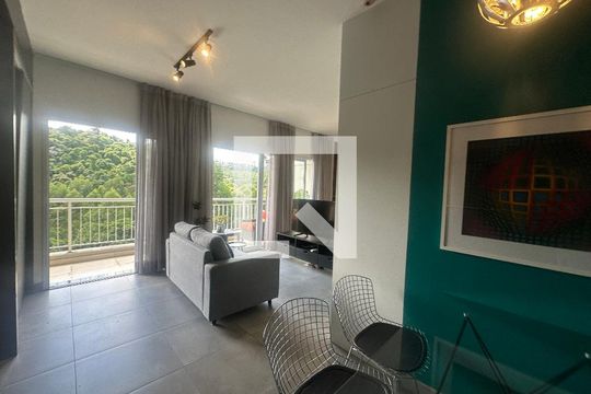 Sala de apartamento à venda com 1 quarto, 49m² em Residencial Tambore Iii, Santana de Parnaíba