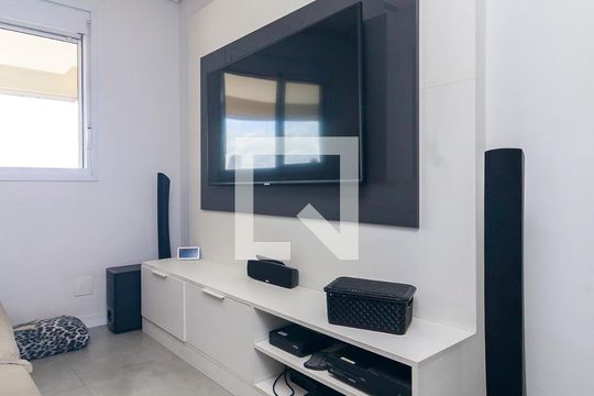 Sala de apartamento à venda com 2 quartos, 85m² em Santo Amaro, São Paulo