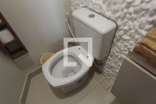 Lavabo de casa à venda com 3 quartos, 114m² em Santa Amelia, Belo Horizonte