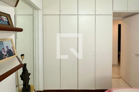 Apartamento à venda com 3 quartos, 112m² em Leme, Rio de Janeiro