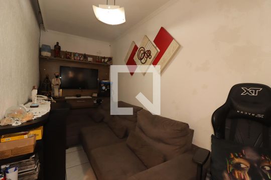 Sala de TV de casa à venda com 3 quartos, 121m² em Cidade São Jorge, Santo André
