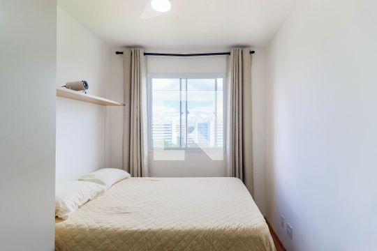 Suíte de apartamento para alugar com 1 quarto, 27m² em Jardim Mirante, São Paulo