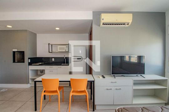 Loft de kitnet/studio à venda com 1 quarto, 30m² em Bom Fim, Porto Alegre