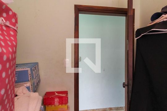 Quarto 1 de casa à venda com 3 quartos, 225m² em Parque Cruzeiro do Sul, São Paulo