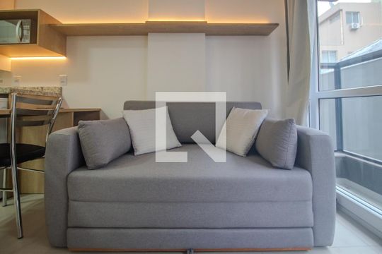 kitnet de apartamento para alugar com 1 quarto, 34m² em Farroupilha, Porto Alegre