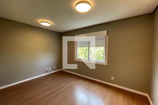 Apartamento à venda com 2 quartos, 58m² em Vila Nova, Novo Hamburgo