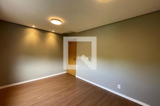 Apartamento à venda com 2 quartos, 58m² em Vila Nova, Novo Hamburgo
