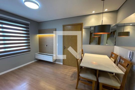 Apartamento à venda com 2 quartos, 58m² em Vila Nova, Novo Hamburgo