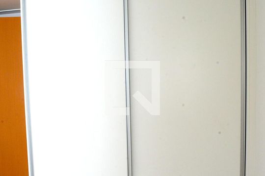 Quarto 1 de apartamento à venda com 2 quartos, 49m² em Pousada Santo Antonio, Belo Horizonte