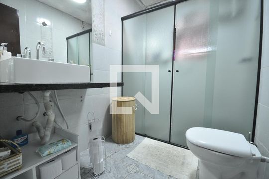 Banheiro do Quarto Suíte de casa à venda com 4 quartos, 559m² em Vila Nova Mazzei, São Paulo