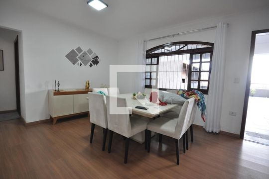Sala de casa à venda com 4 quartos, 559m² em Vila Nova Mazzei, São Paulo