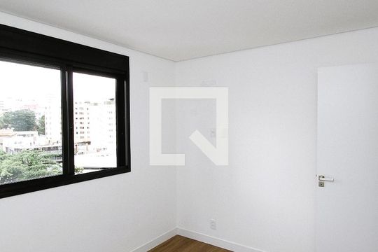 Apartamento à venda com 2 quartos, 67m² em Grajaú, Belo Horizonte