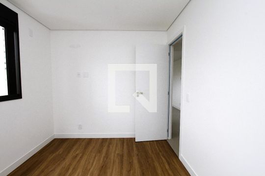 Apartamento à venda com 2 quartos, 67m² em Grajaú, Belo Horizonte