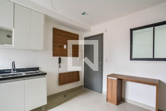 Kitnet de kitnet/studio à venda com 1 quarto, 23m² em Vila Sao Pedro, Santo André
