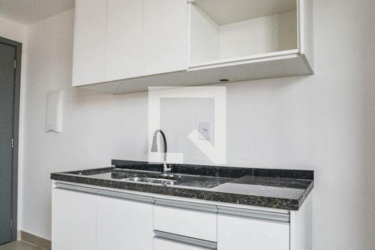 Kitnet de kitnet/studio à venda com 1 quarto, 23m² em Vila Sao Pedro, Santo André