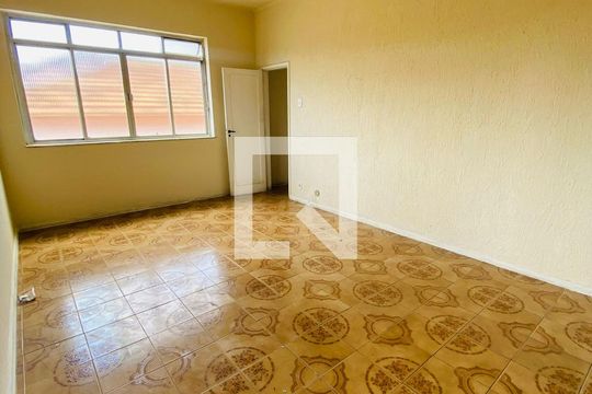 Sala de apartamento para alugar com 2 quartos, 67m² em Quintino Bocaiúva, Rio de Janeiro