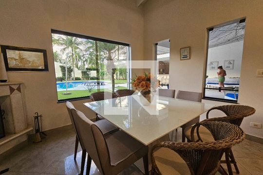 Casa de Condomínio para alugar com 4 quartos, 500m² em Morrinhos, Guarujá