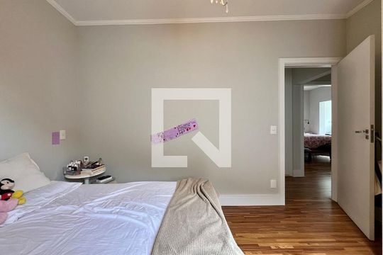 Quarto 1 de casa de condomínio à venda com 4 quartos, 340m² em Conjunto Habitacional Vila Santana (sousas), Campinas