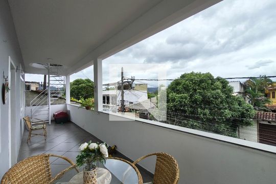Varanda - Sala de casa para alugar com 2 quartos, 150m² em Curicica, Rio de Janeiro